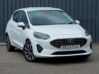 Used Ford Fiesta Titanium 100 HP (73 kW) 2023 White Hatchback