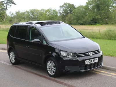 Used VW Touran SE 140 HP (102 kW) 2014 Black MPV