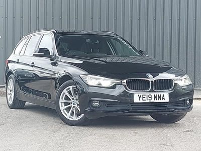 Begagnad BMW 318 Comfort Edition 150 HK (110 kW) 2019 Svart Kombi