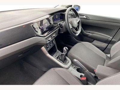 Used VW Polo Life 95 HP (69 kW) 2022 White Hatchback