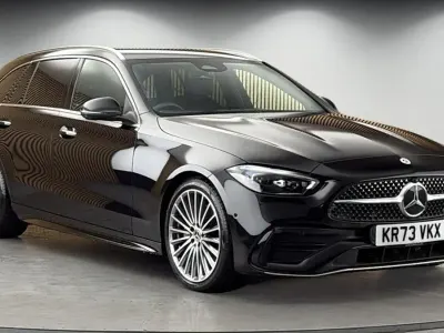 Używany Mercedes C200 AMG line 2023 Czarny Kombi