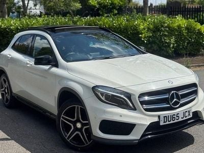 Mercedes GLA220