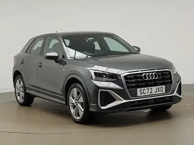 Begagnad Audi Q2 S-Line 150 HK (110 kW) 2022 Grå SUV