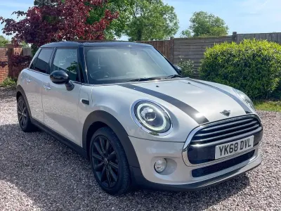 Used Mini Cooper Hatch 2018 Silver Hatchback