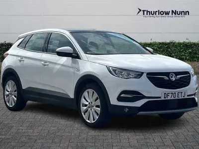 Used Vauxhall Grandland X Elite 130 HP (95 kW) 2020 White SUV