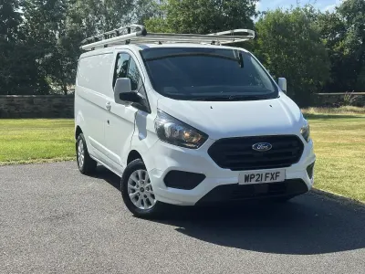 Used Ford Transit Custom 105 HP (77 kW) 2021 White Van