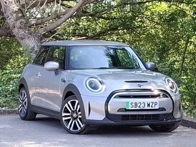 Used Mini Cooper S Level 2 135 kW (184 HP) 2023 Silver Hatchback