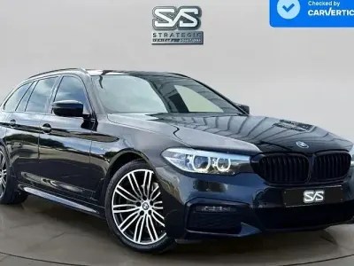 Używany BMW 520 M Sport 190 KM (139 kW) 2019 Czarny Kombi