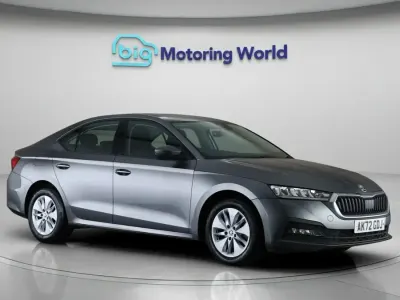 Używany Skoda Octavia SE Technology 150 KM (110 kW) 2021 Szary Hatchback