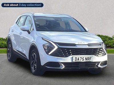 White New 2025 Kia Sportage SUV | £23,499 (Super price)