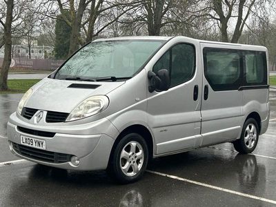 Used Renault Trafic 115 HP (84 kW) 2009 Silver MPV