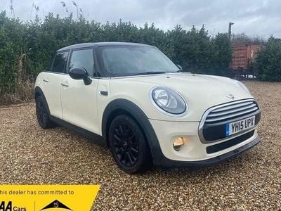 Used Mini Cooper Hatch 136 HP (100 kW) 2015 White Hatchback