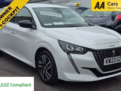 Second-hand Peugeot 208 Allure+ 100 CP (73 kW) 2023 Alb Hatchback