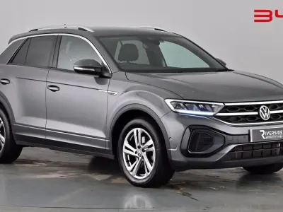 Used VW T-Roc R-line 150 HP (110 kW) 2024 Indium grey SUV