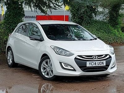 Used Hyundai i30 SE 110 HP (80 kW) 2014 White Hatchback
