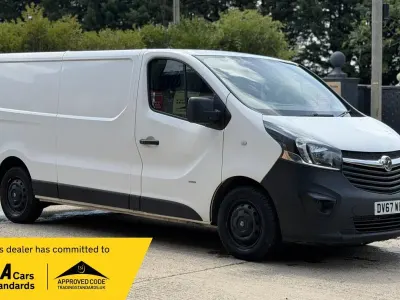 Used Vauxhall Vivaro 2017 White