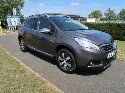 Begagnad Peugeot 2008 Allure 2016 Grå SUV