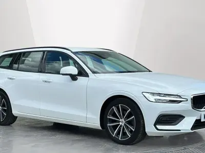 Used Volvo V60 Momentum 163 HP (119 kW) 2022 White Estate
