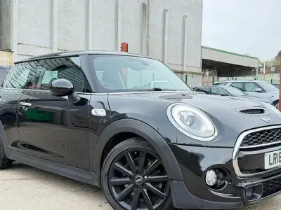 Usado Mini Cooper S Hatch 192 HP (141 kW) 2017 Citadino