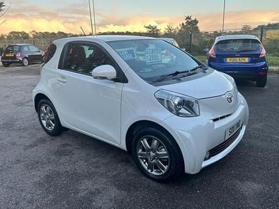 Toyota iQ