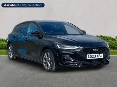 Używany Ford Focus ST-Line 2023 Czarny Hatchback