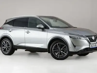 Used Nissan Qashqai Tekna 190 HP (139 kW) 2023 Silver SUV