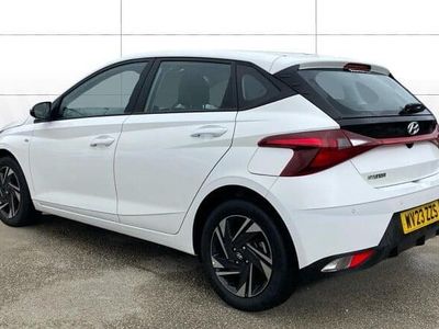 Used Hyundai i20 SE 101 HP (74 kW) 2023 White Hatchback