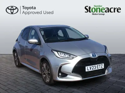 Used Toyota Yaris Hybrid 116 HP (85 kW) 2023 Silver Hatchback