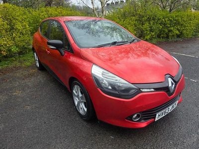 Usado Renault Clio IV Expression+ 75 HP (55 kW) 2013 Vermelho Citadino