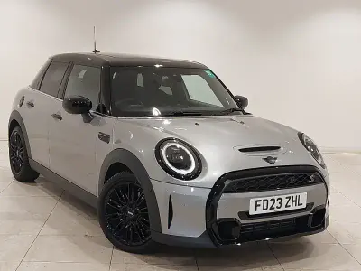 Used Mini Cooper S Exclusive 178 HP (130 kW) 2023 Silver Hatchback