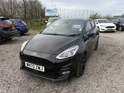Usado Ford Fiesta ST-Line 95 CV (69 kW) 2020 Negro Utilitario