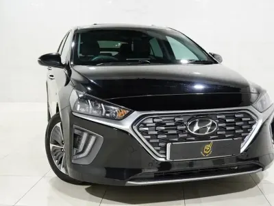 Used Hyundai Ioniq Premium SE 141 HP (103 kW) 2020 Black Hatchback