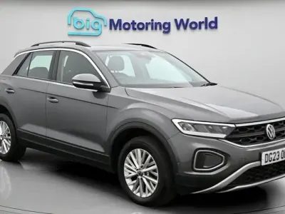 Used VW T-Roc Life 110 HP (80 kW) 2023 Grey SUV