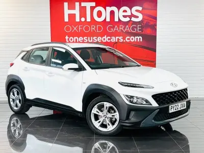 Second-hand Hyundai Kona SE 120 CP (88 kW) 2022 Alb SUV