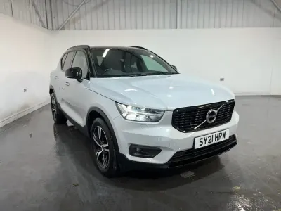 Used Volvo XC40 R-Design 163 HP (119 kW) 2021 Silver SUV