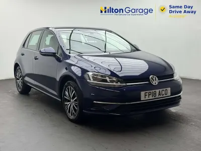 Used VW Golf VII SE 125 HP (91 kW) 2018 Blue Hatchback