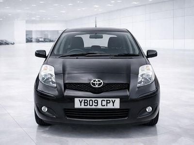 Used Toyota Yaris 87 HP (63 kW) 2009 Black Hatchback