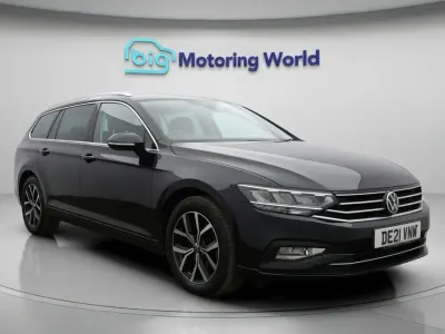 Begagnad VW Passat SEL 2021 Svart Kombi