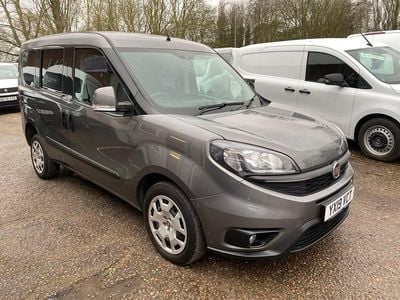 Used Fiat Doblò 95 HP (69 kW) 2019 Grey MPV
