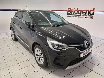 Used Renault Captur Iconic 100 HP (73 kW) 2020 Black SUV