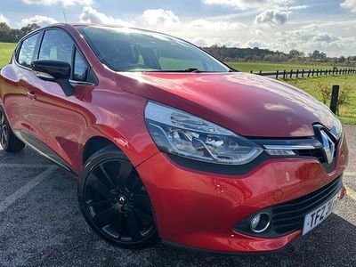 Red Used 2014 Renault Clio IV Dynamique Hatchback | £5,195 (Good price)