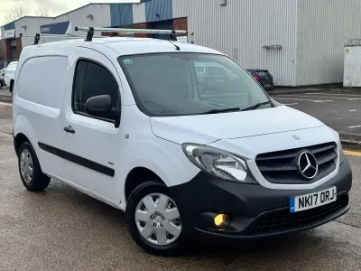 Used Mercedes Citan 109 90 HP (66 kW) 2017 White MPV