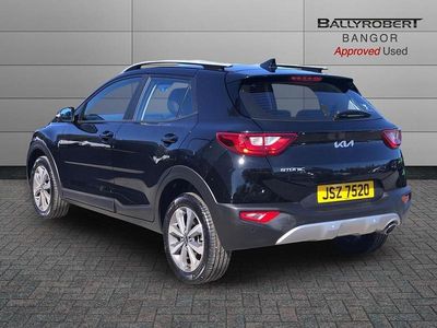 New Kia Stonic 100 HP (73 kW) 2025 Black SUV