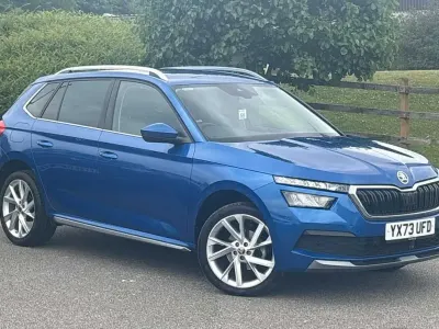 Used Skoda Kamiq SE L Executive 147 HP (108 kW) 2023 Race blue metallic SUV