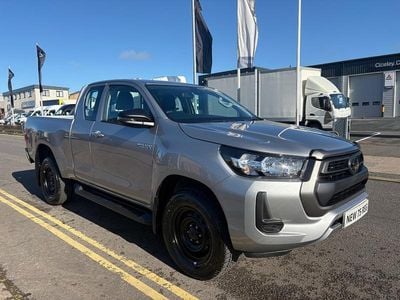 Silver New 2025 Toyota HiLux Active Pickup | £34,995 (Super price)