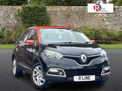 Used Renault Captur Dynamique 90 HP (66 kW) 2014 Black/orange SUV