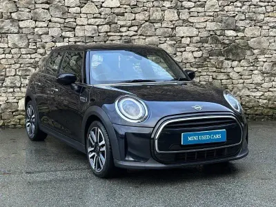 Used Mini Cooper Exclusive 135 HP (99 kW) 2023 Black Hatchback