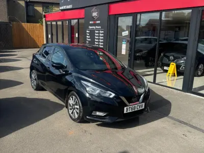 Begagnad Nissan Micra N-Connecta 90 HK (66 kW) 2018 Svart Halvkombi