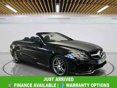 Usado Mercedes E220 AMG 170 HP (125 kW) 2014 Preto Cabrios
