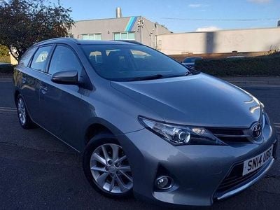 Used 2014 Toyota Auris Touring Sports Estate | £3,999 (Fair price)